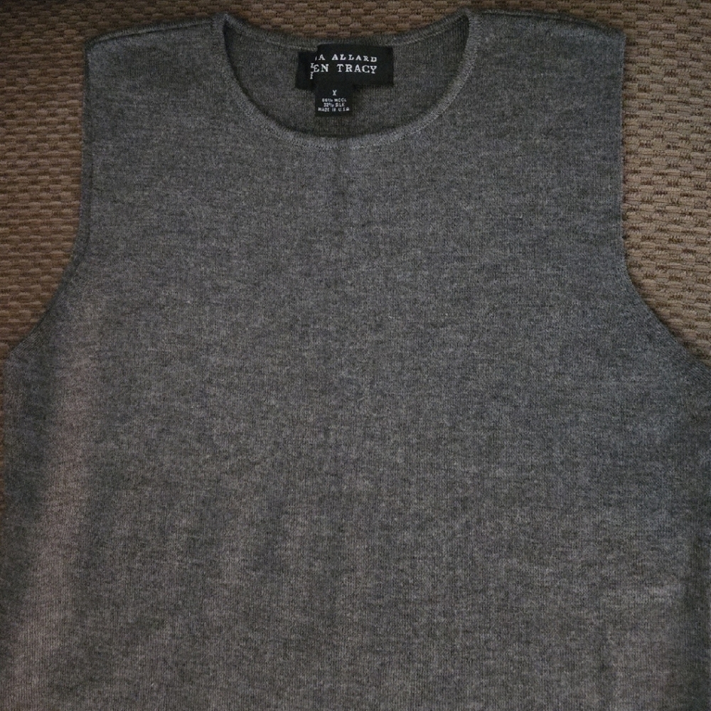 Alfani Women's Charcoal Crewneck Sweater